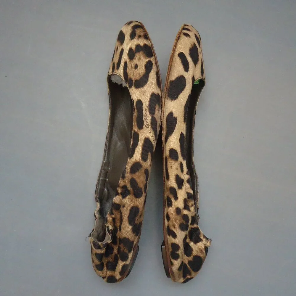 SIZE 39. Dolce & Gabbana leopard scrunch ballet flats. - Picture 12 of 14
